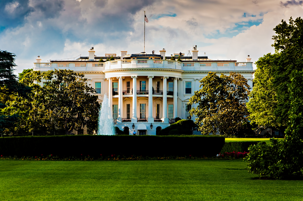 La Casa Blanca en un hermoso día de verano, Washington, DC.